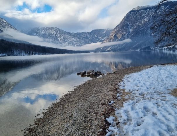 Bohinj lake view6